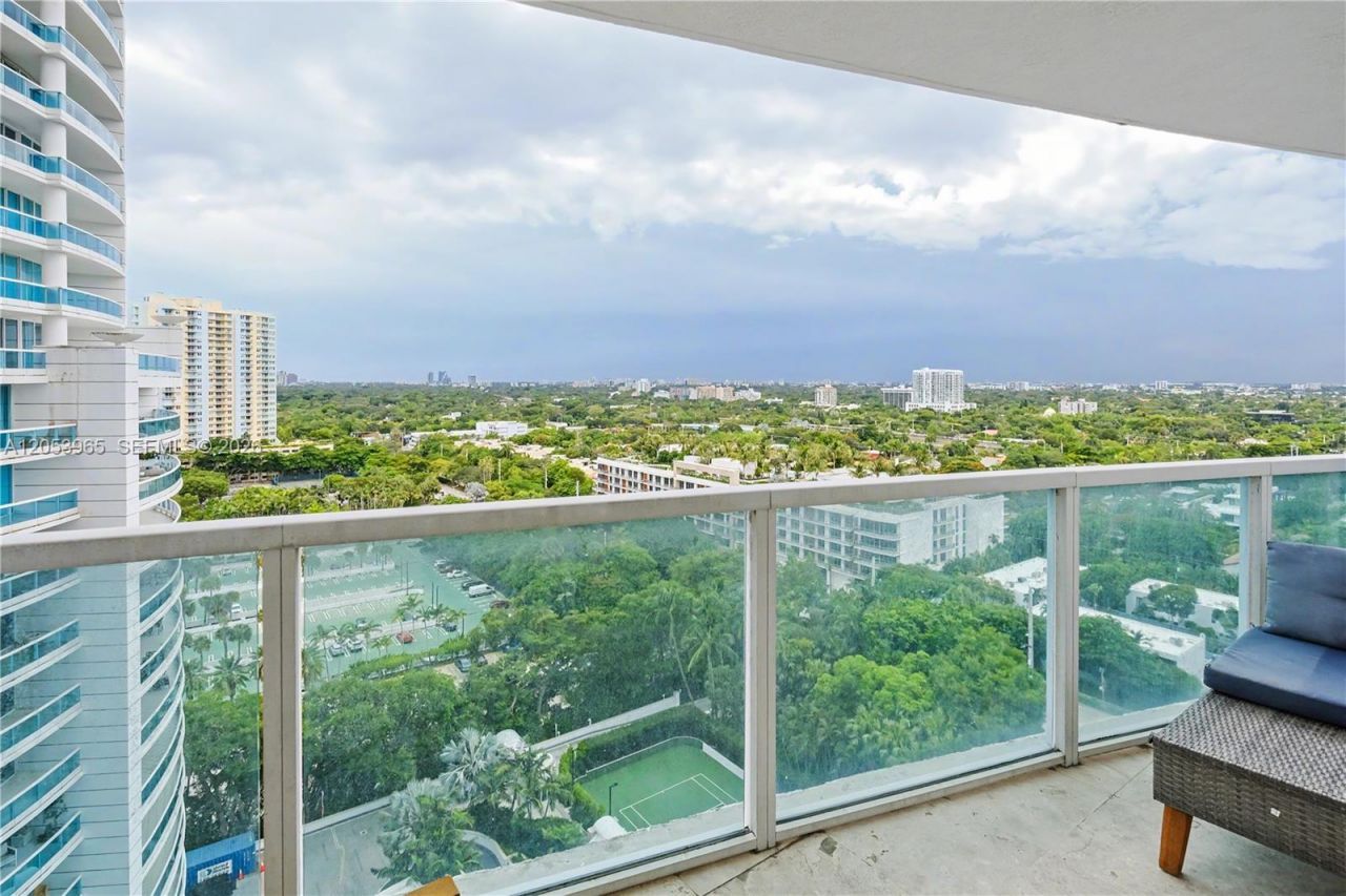 2101 Brickell Ave, Unit 1611, Miami, FL 33129 Photo