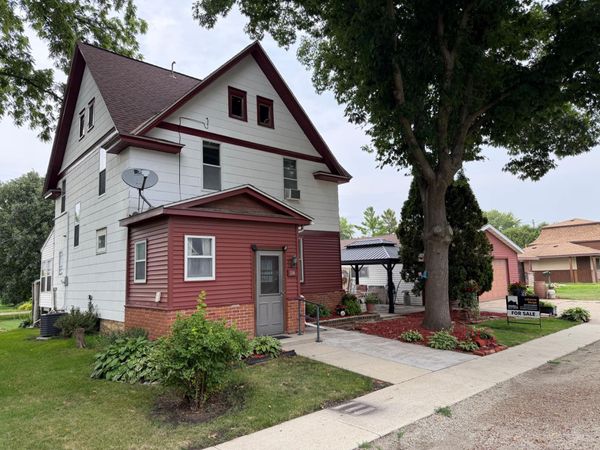314 Arnold Street, West Concord, MN 55985