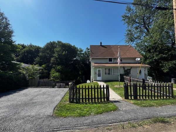 25 Sterling St, Franklin, NJ 07416