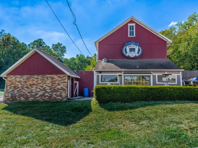 2375 Upper Valley , Springfield, OH 45502 Photo 6