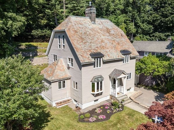 43 Laconia Rd, Worcester, MA 01609