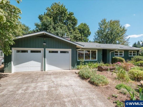 3870 Saxon Dr S, Salem, OR 97302