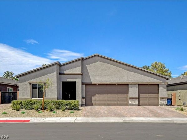 2772 Song Point Avenue, Las Vegas, NV 89121