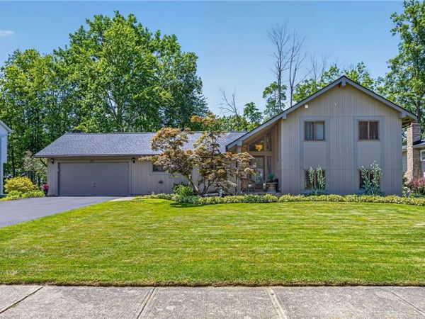 155 Moorland Rd , Rochester, NY 14612