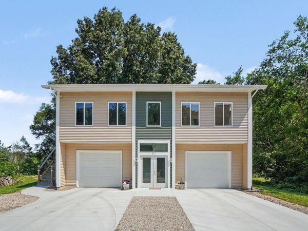737 Ottawa Beach Road, Holland, MI 49424