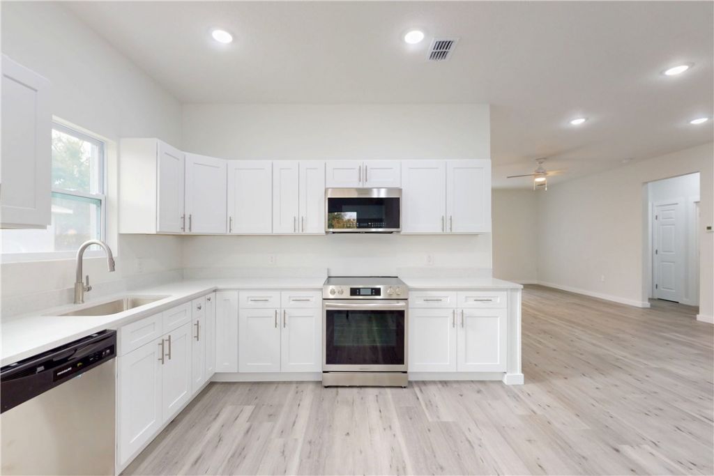 8685 101st Court, Vero Beach, FL 32967 Photo