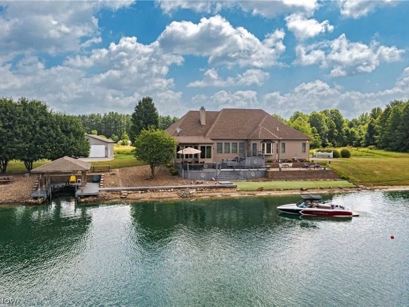 3965 Nelson Mosier Road, Leavittsburg, OH 44430 Photo 13