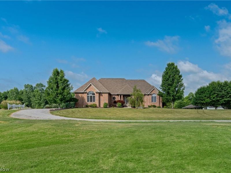 3965 Nelson Mosier Road, Leavittsburg, OH 44430 Photo 2