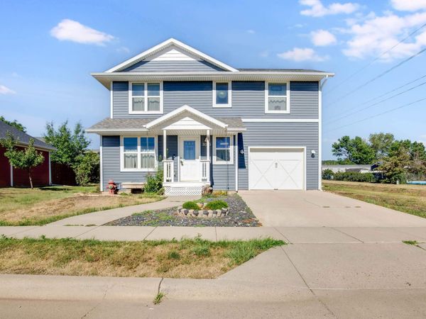 3315 CHIEF DR, Rapid City, SD 57701