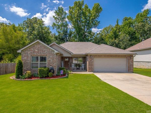 2523 Springhill Village Drive , Bryant, AR 72022