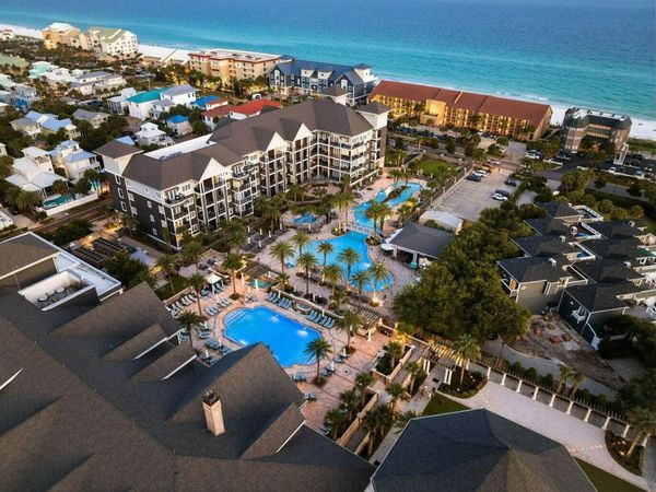 100 Matthew Boulevard, Unit 210, Destin, FL 32541