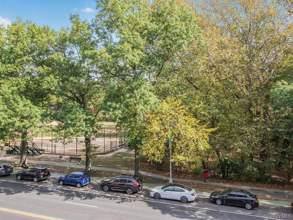 6535 Broadway , Unit 3F, Bronx, NY 10471