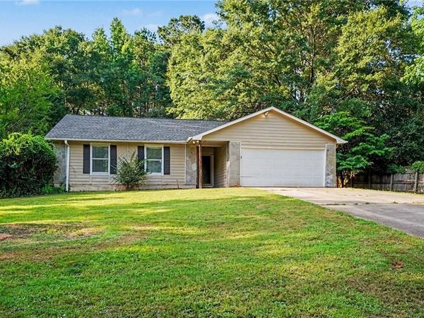 2900 Rosecommons Drive , Hampton, GA 30228