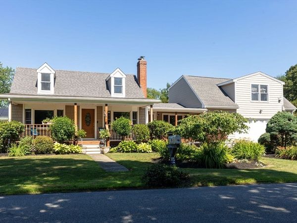 30 Peters Road, Swansea, MA 02777
