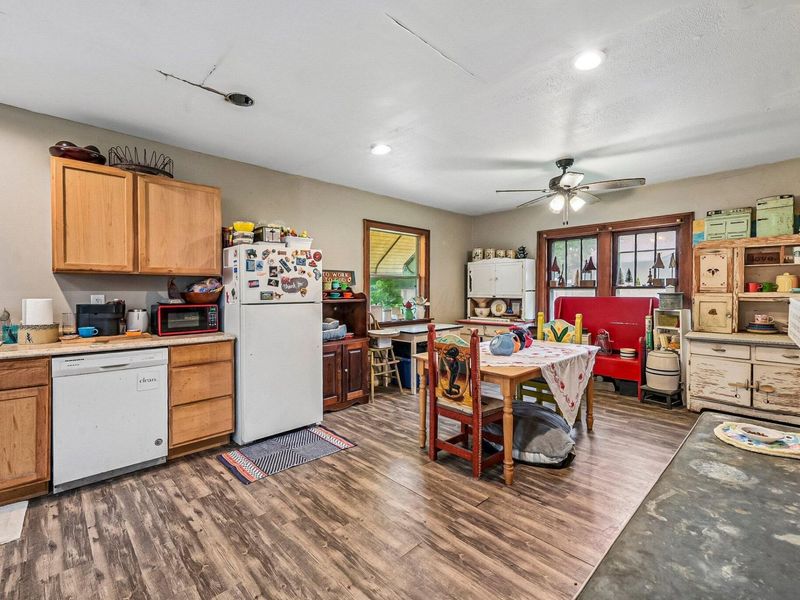 5995 Linworth Road Road, Worthington, OH 43085 Photo 11