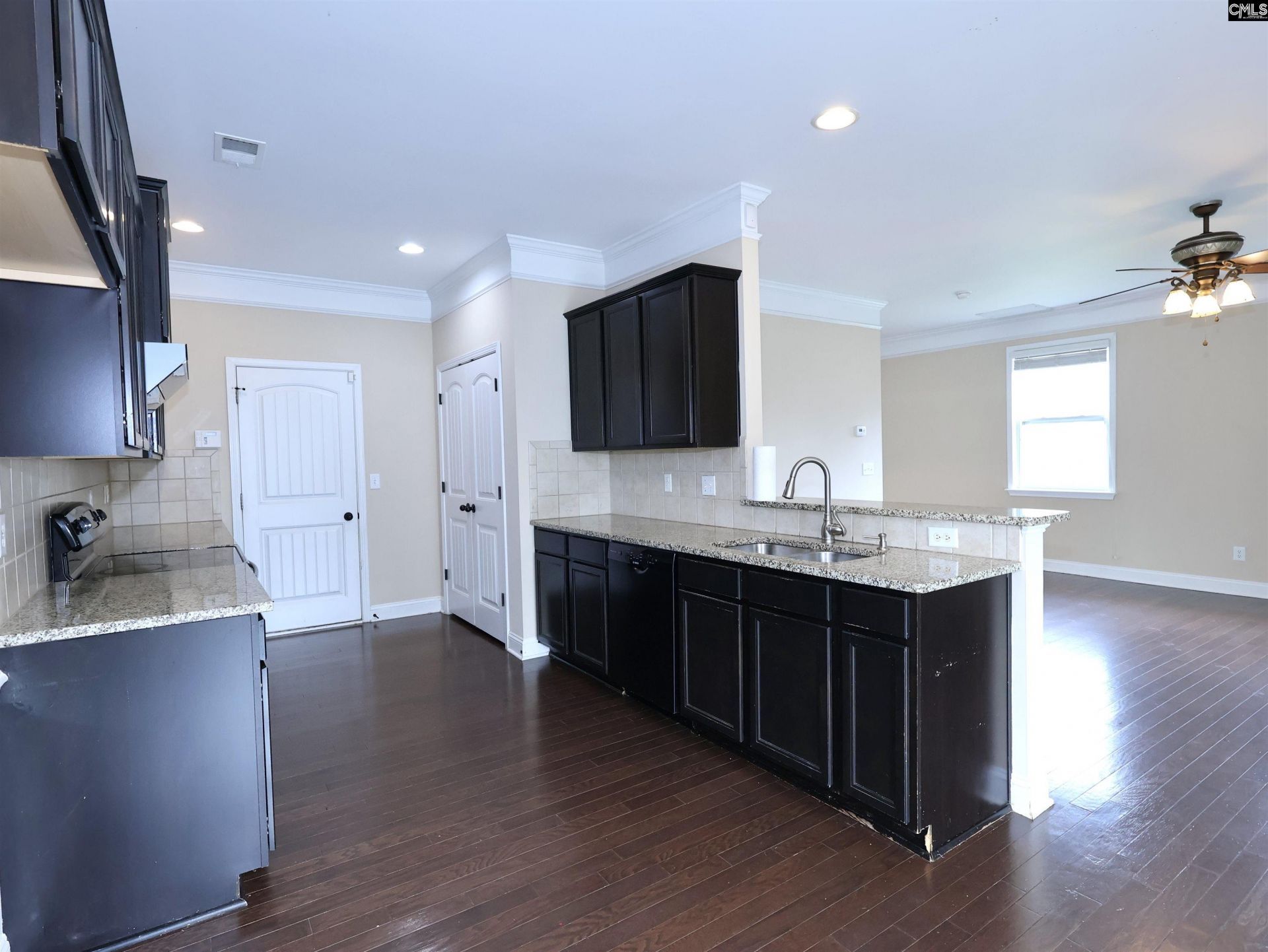332 Ashmore Lane  Photo 8