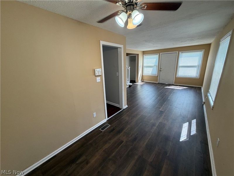 1542 E 256th Street, Euclid, OH 44132 Photo 4