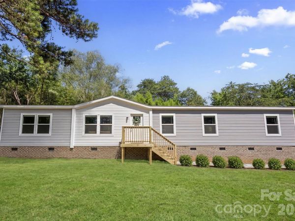 183 Louise Drive, Mooresville, NC 28115