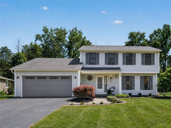 242 Guinevere Drive, Rochester, NY 14626
