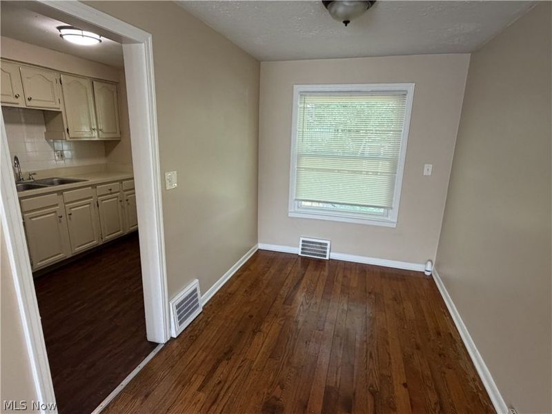 1540 E 256th Street, Euclid, OH 44132 Photo 6