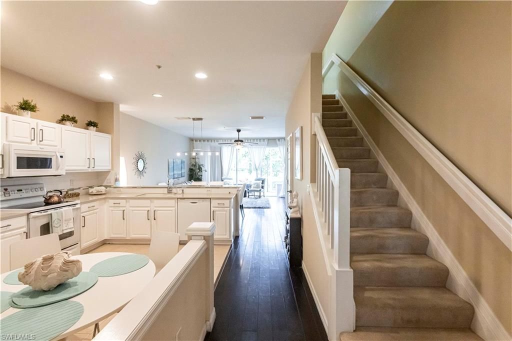 15616 Marcello Cir, Naples, FL 34110 Photo