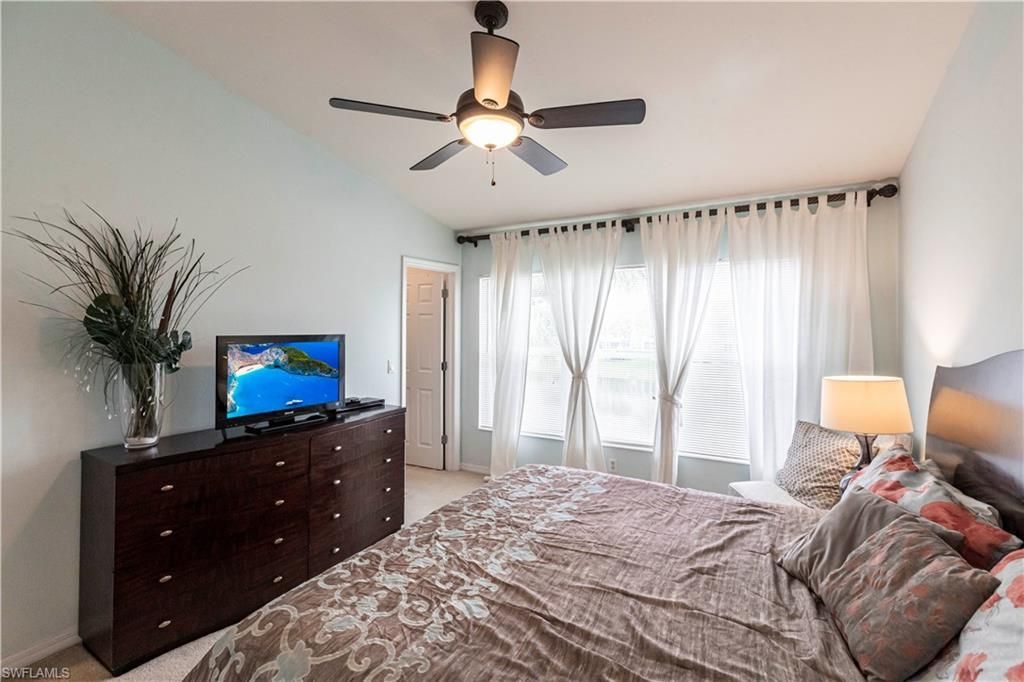 15616 Marcello Cir, Naples, FL 34110 Photo