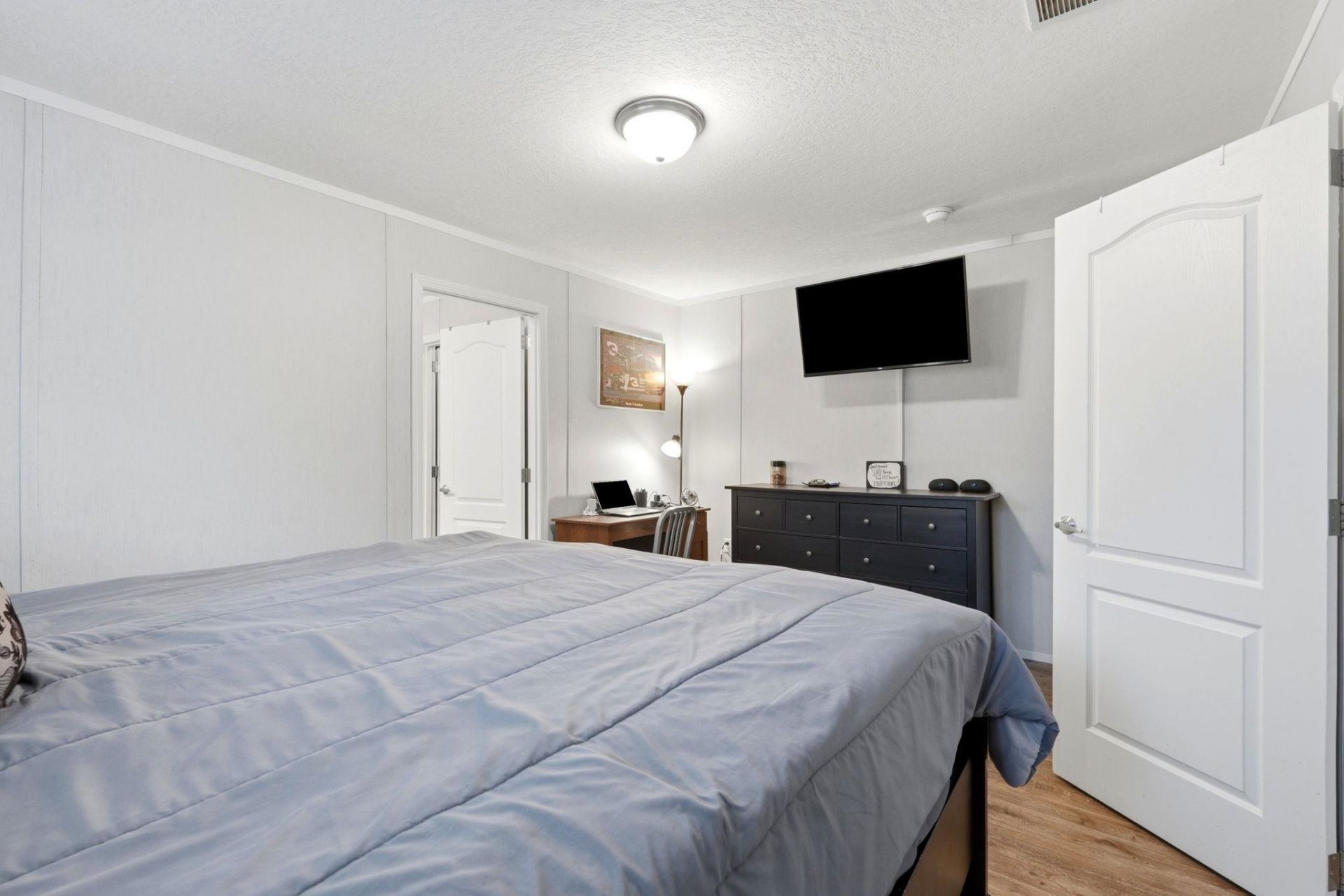 370 Edison Circle  Photo 25