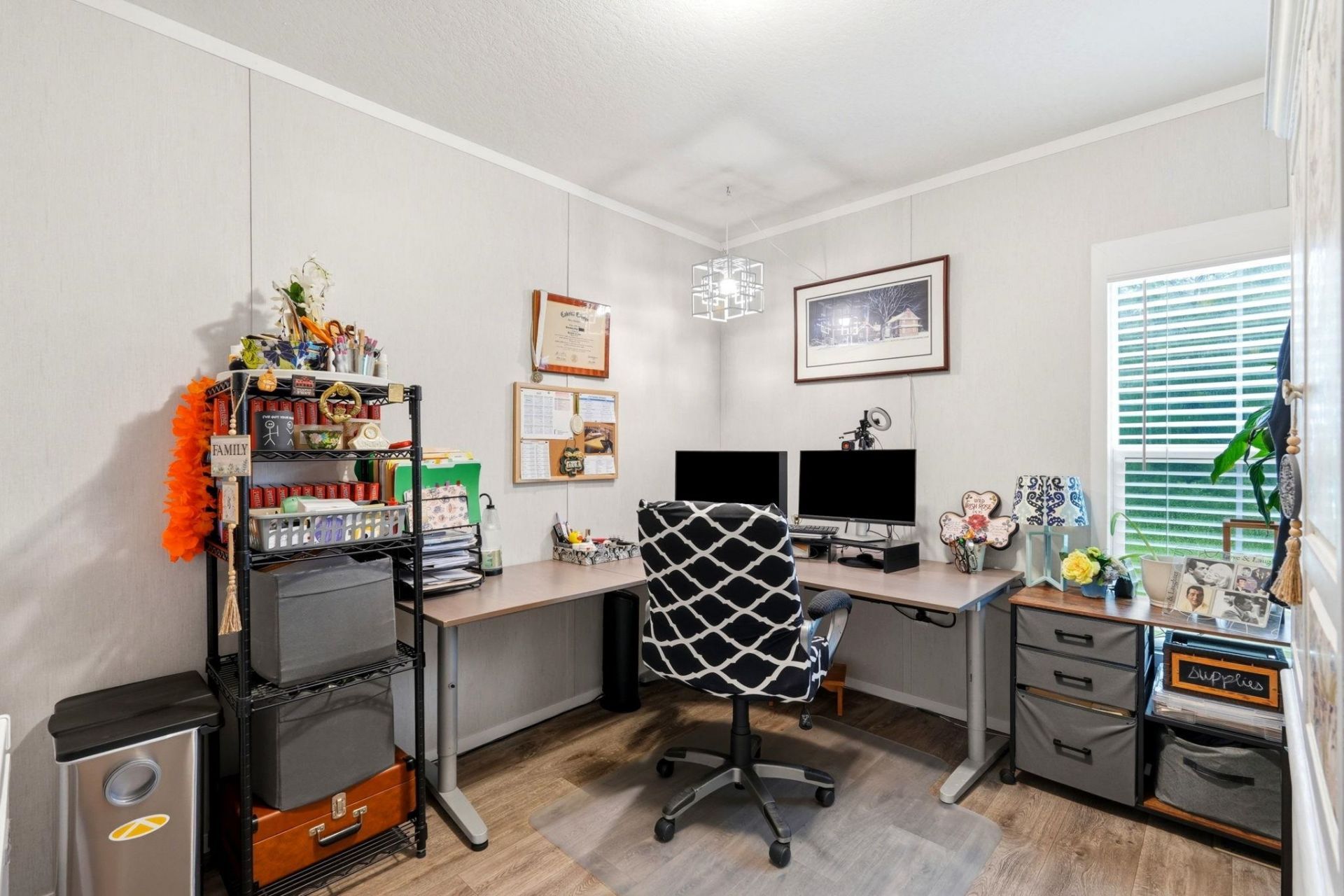 370 Edison Circle  Photo 4