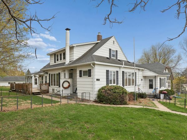 240 Washington Street , Holdingford, MN 56340