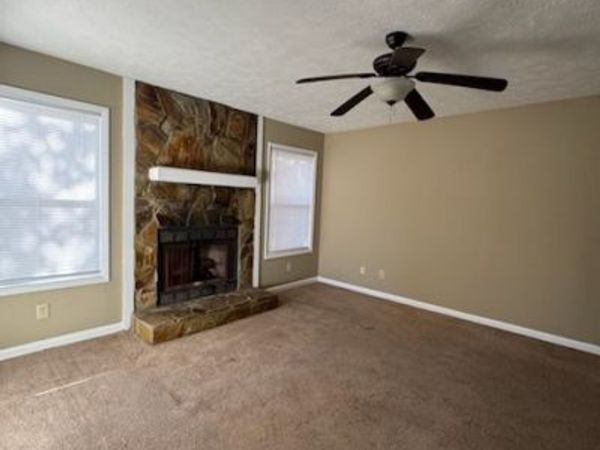 6801 Willowbrook Drive, Unit 4, Fayetteville, NC 28314