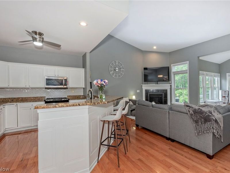 1012 Cutters Creek Drive, South Euclid, OH 44121 Photo 14