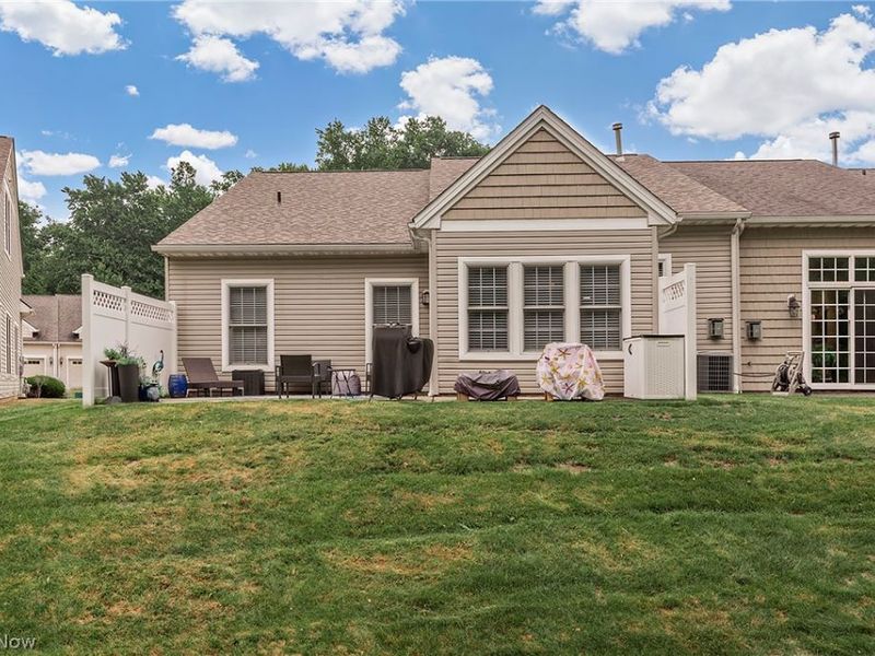 1012 Cutters Creek Drive, South Euclid, OH 44121 Photo 8