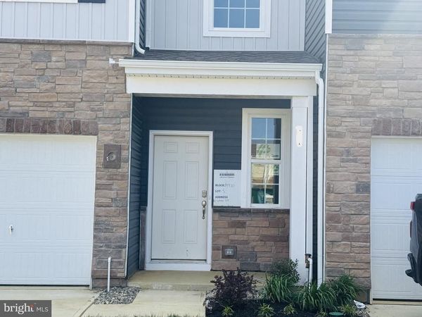 8 WHALER DRIVE , RUNNEMEDE, NJ 08078
