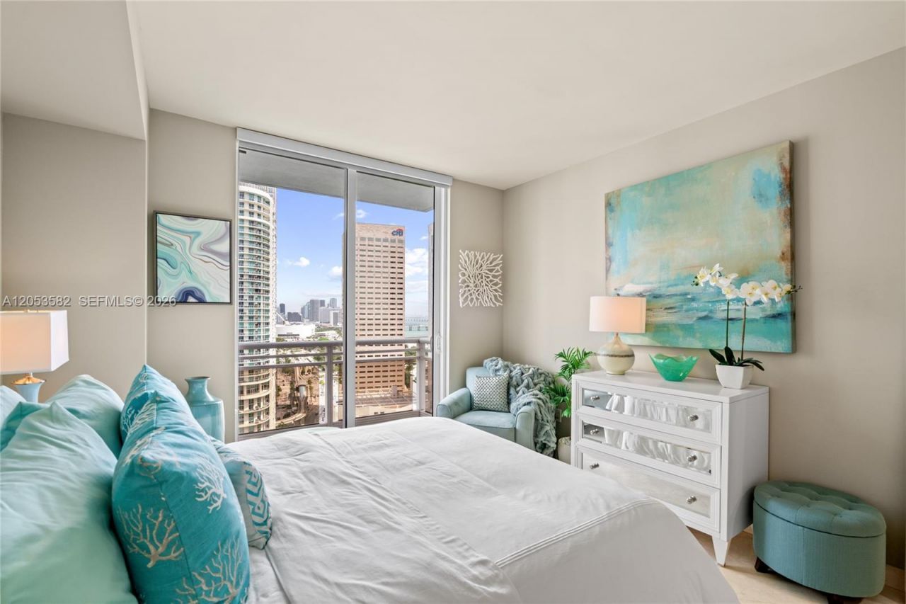 901 Brickell Key Blvd , Unit 2804, Miami, FL 33131 Photo