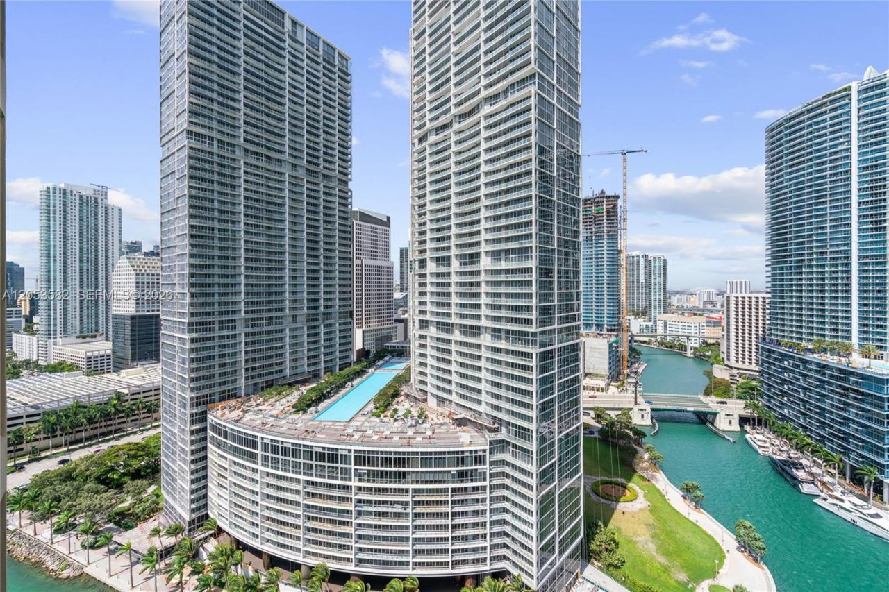 901 Brickell Key Blvd , Unit 2804, Miami, FL 33131 Photo