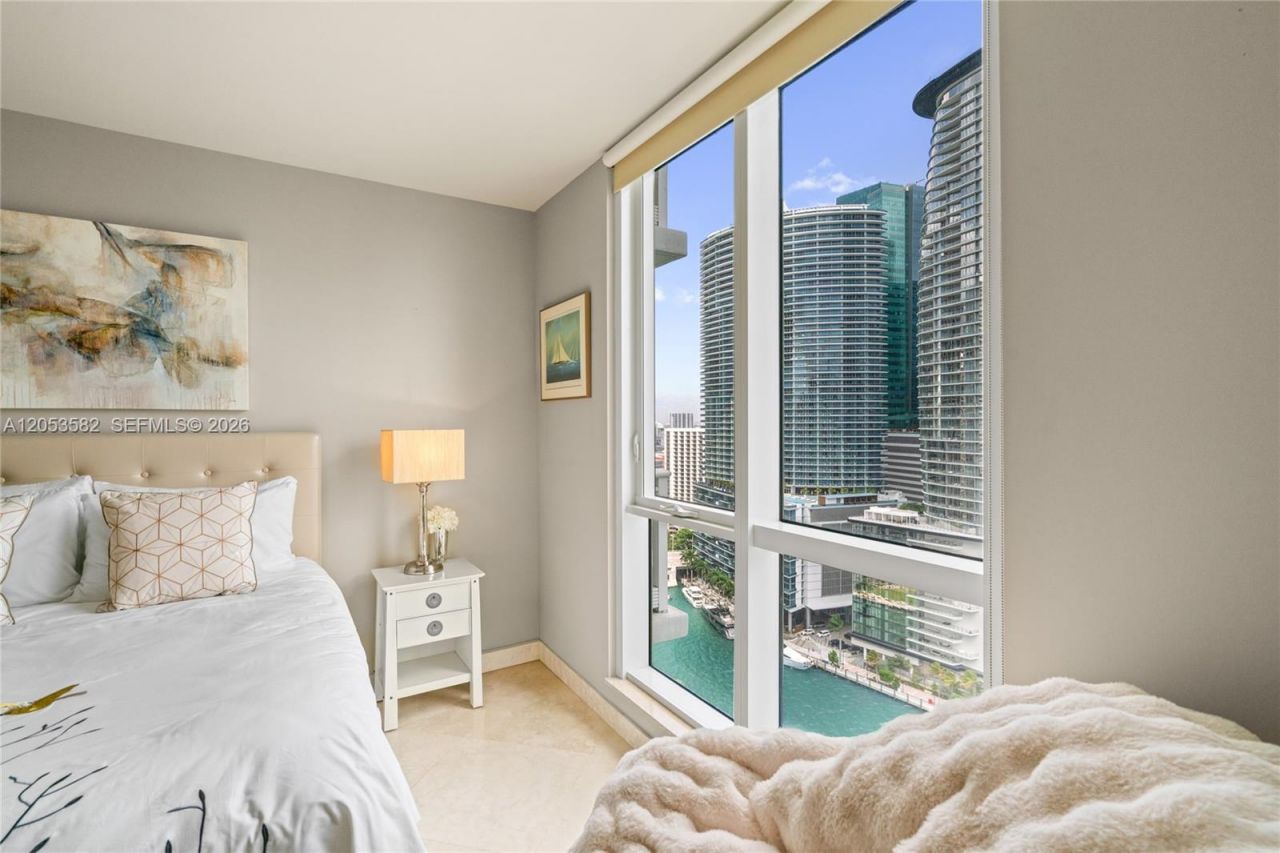 901 Brickell Key Blvd , Unit 2804, Miami, FL 33131 Photo
