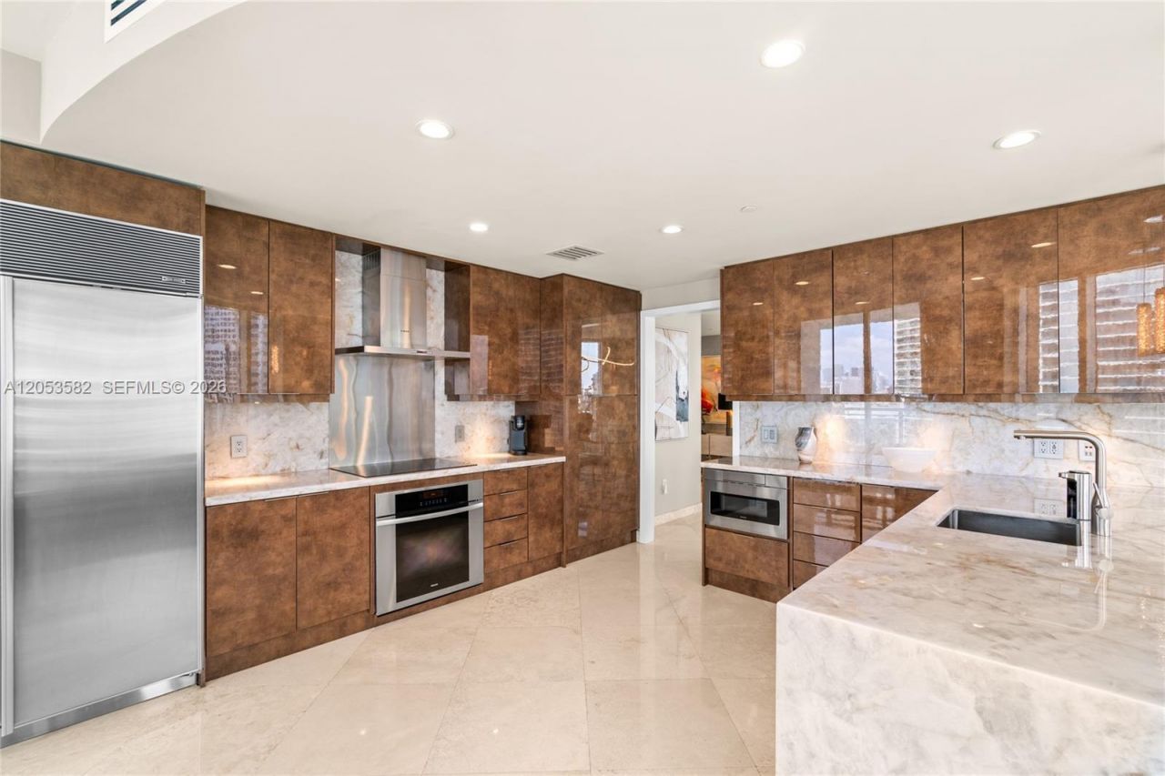901 Brickell Key Blvd , Unit 2804, Miami, FL 33131 Photo
