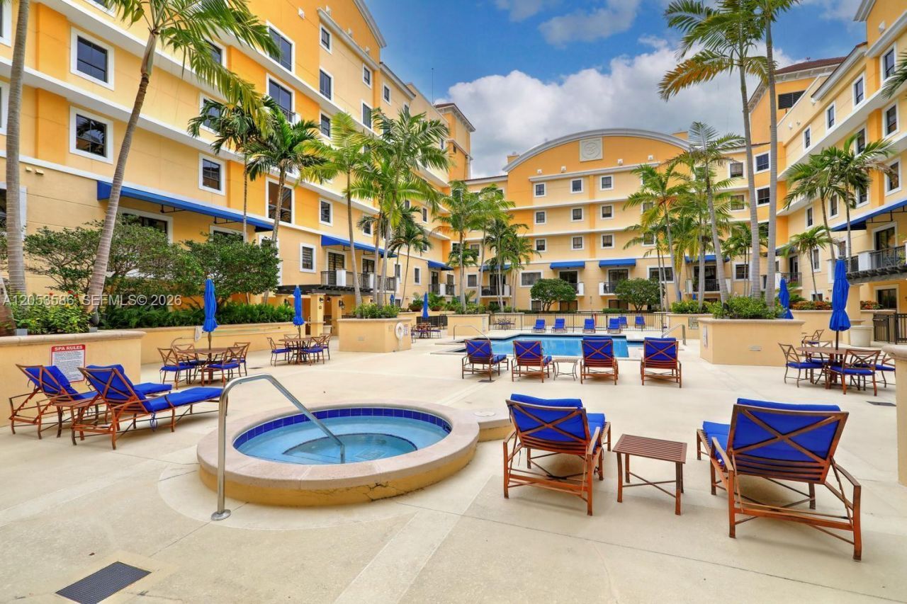 8390 SW 72nd Ave, Unit 708, Miami, FL 33143 Photo