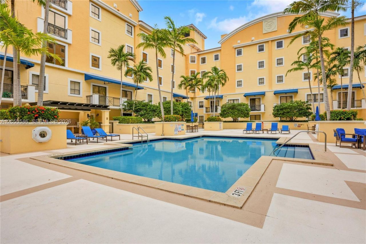 8390 SW 72nd Ave, Unit 708, Miami, FL 33143 Photo
