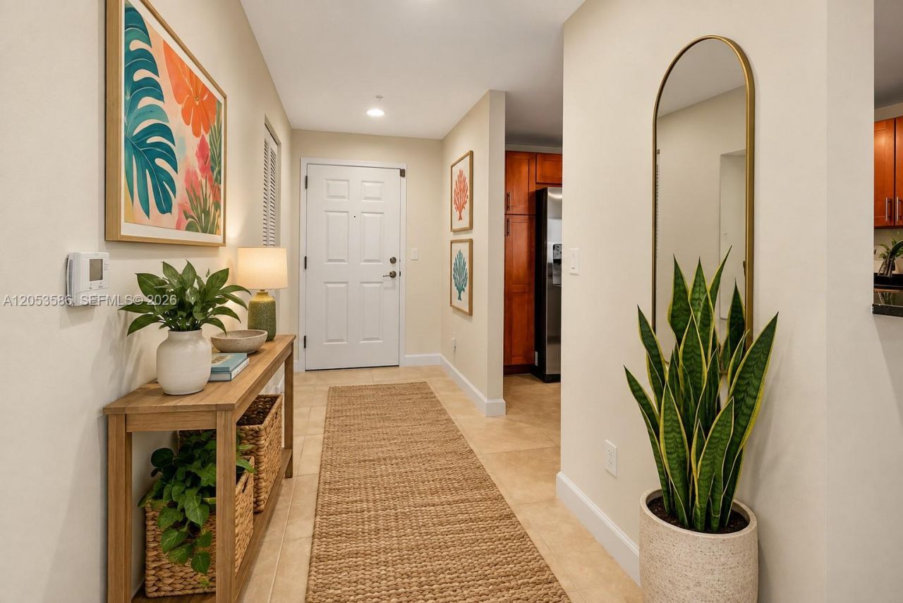 8390 SW 72nd Ave, Unit 708, Miami, FL 33143 Photo