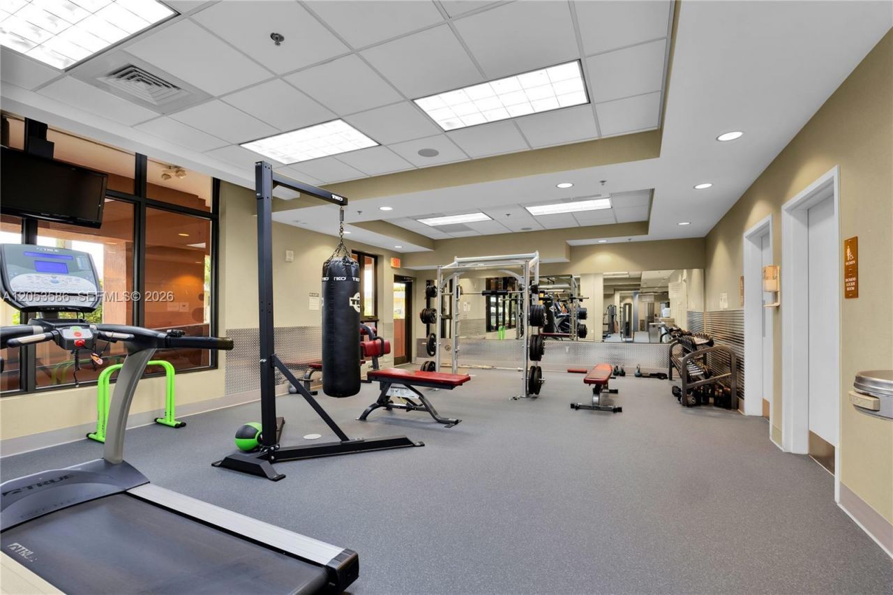 8390 SW 72nd Ave , Unit 708, Miami, FL 33143 Photo