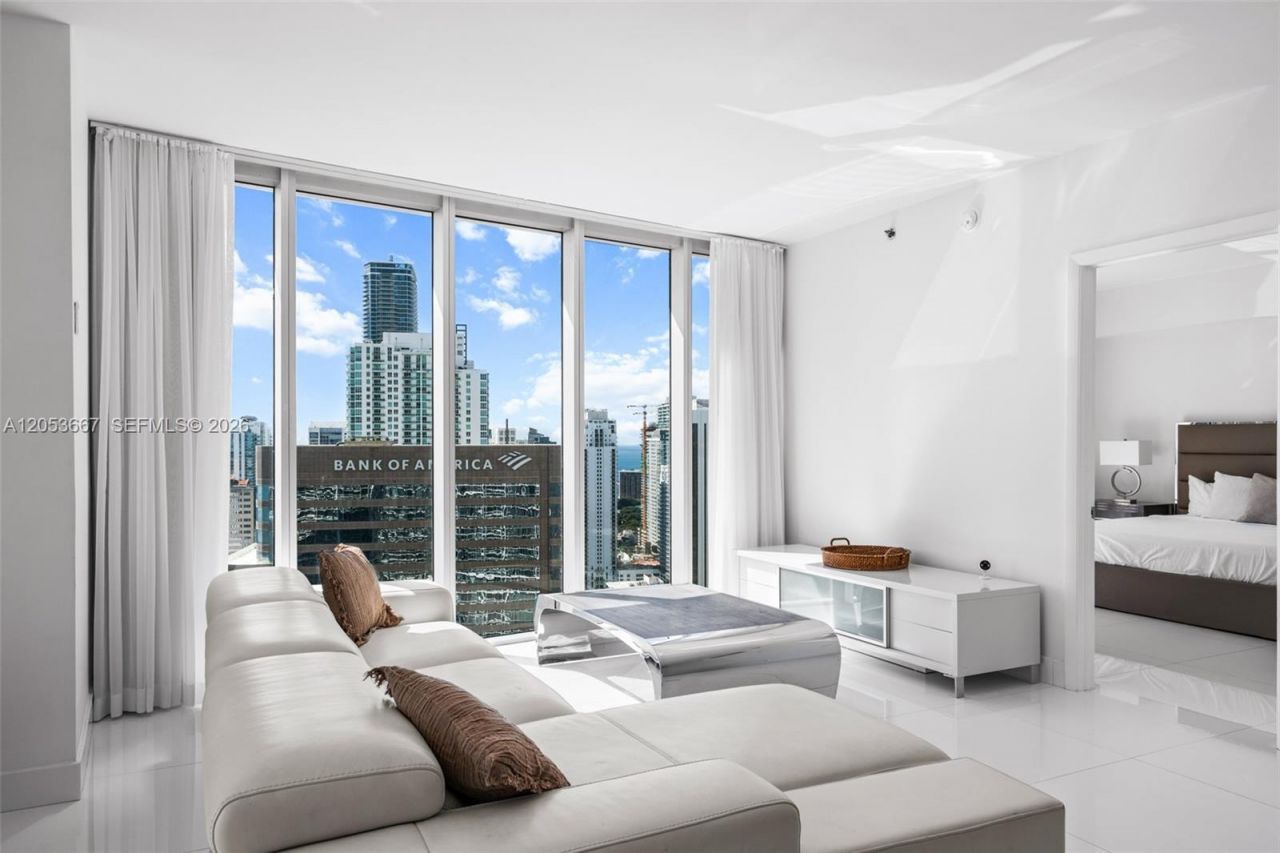 485 Brickell Ave , Unit 4410, Miami, FL 33131 Photo