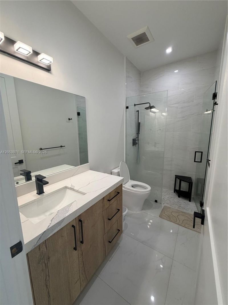 5901 SW 64th St, South Miami, FL 33143 Photo