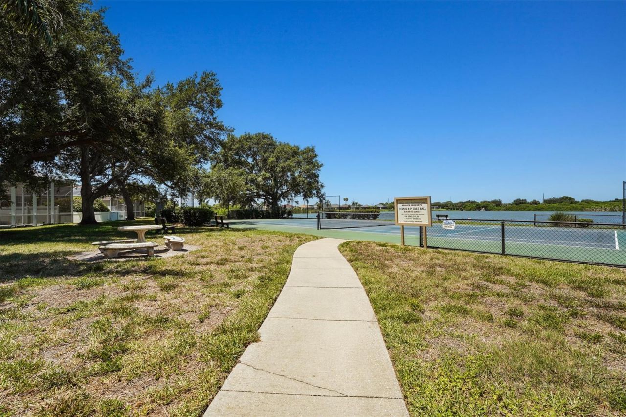 4510 50th Drive W, Bradenton, FL 34210 Photo
