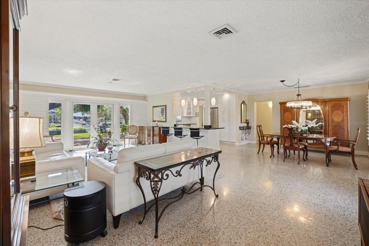 1827 Baywood Drive, Sarasota, FL 34231 Photo