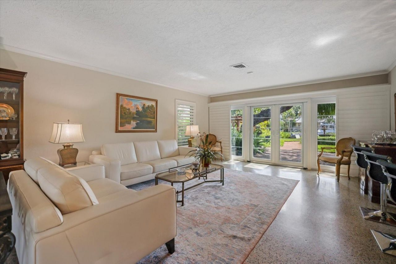 1827 Baywood Drive, Sarasota, FL 34231 Photo