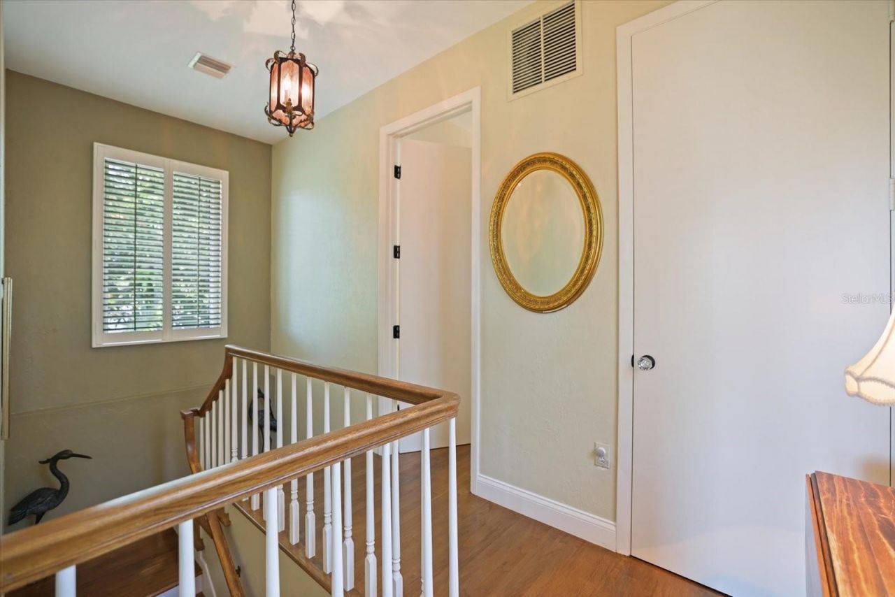 1827 Baywood Drive, Sarasota, FL 34231 Photo
