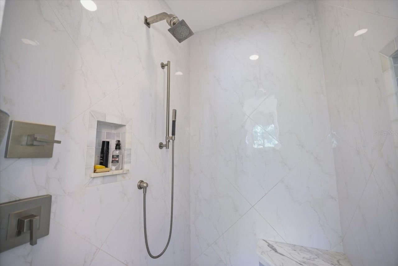 1827 Baywood Drive, Sarasota, FL 34231 Photo