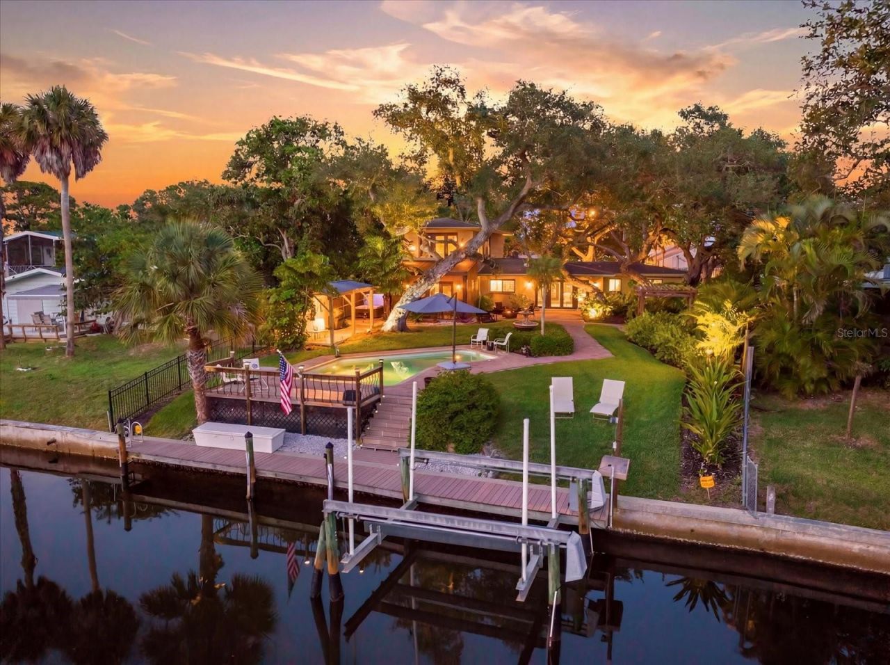 1827 Baywood Drive, Sarasota, FL 34231 Photo