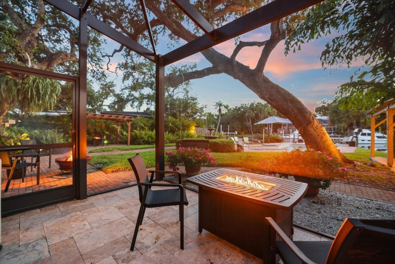 1827 Baywood Drive, Sarasota, FL 34231 Photo